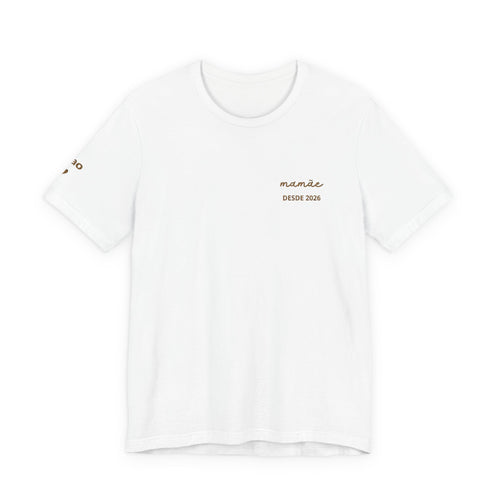 Camiseta Mamãe com Data Bordada no Peito e Nomes na Manga