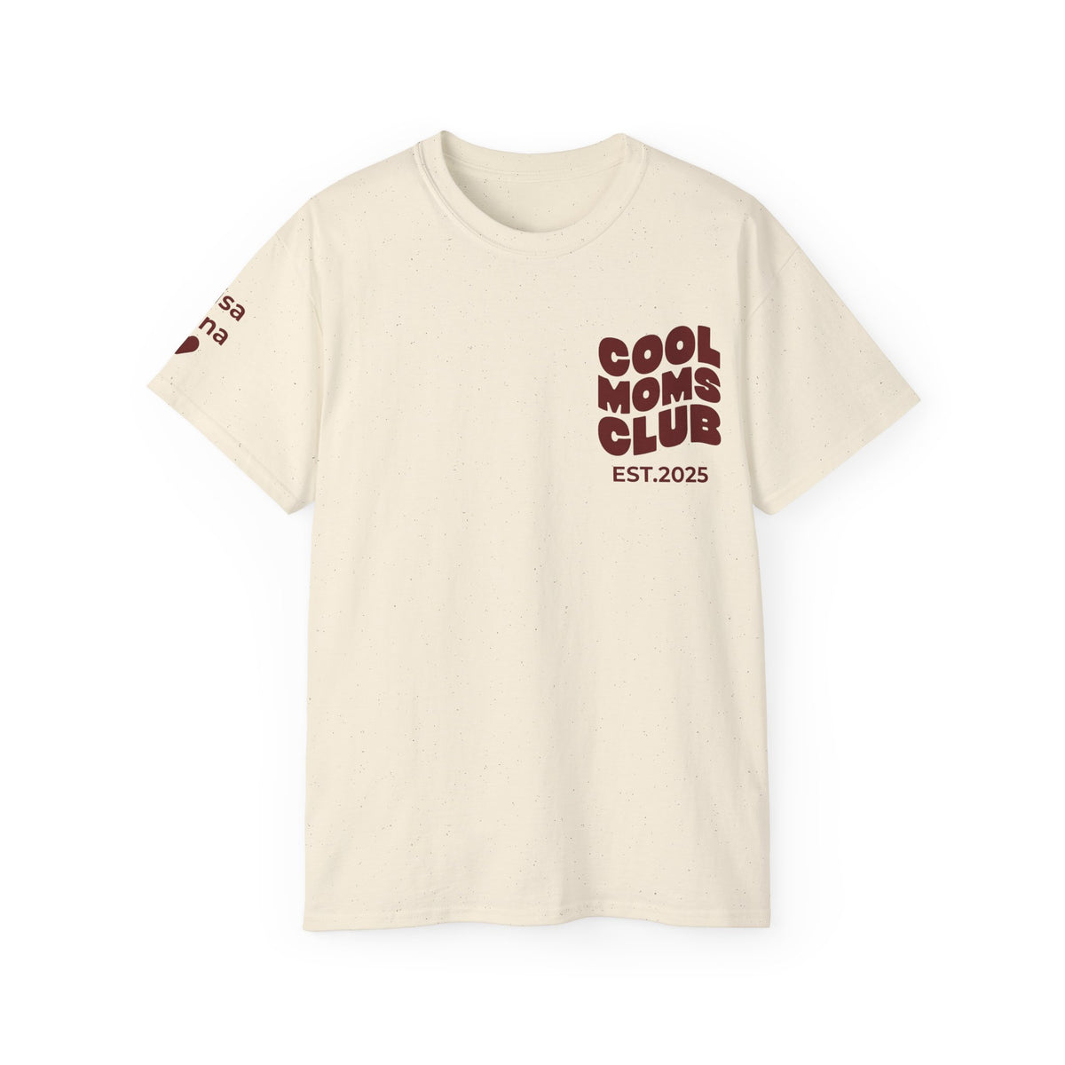 T-Shirt Cool moms club and first names on sleeve