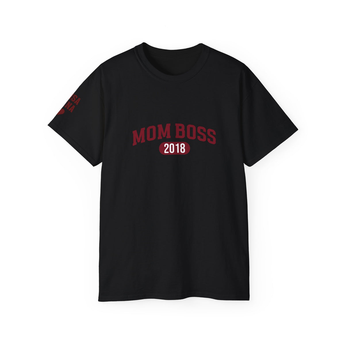 T-Shirt Mom Boss and first names on sleeve