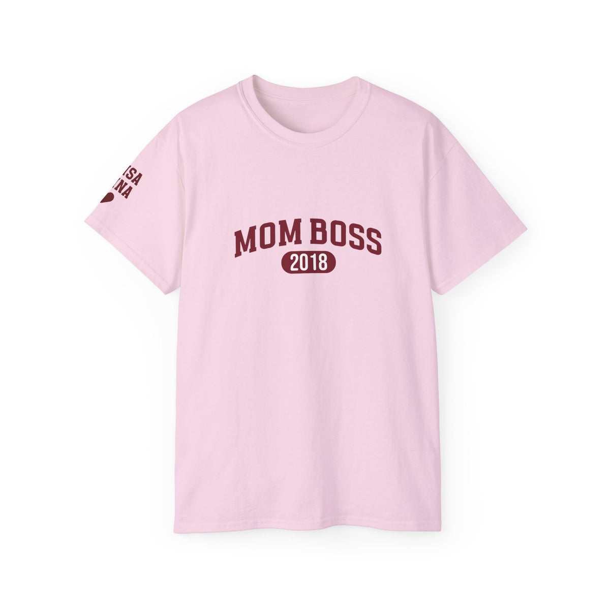T-Shirt Mom Boss and first names on sleeve