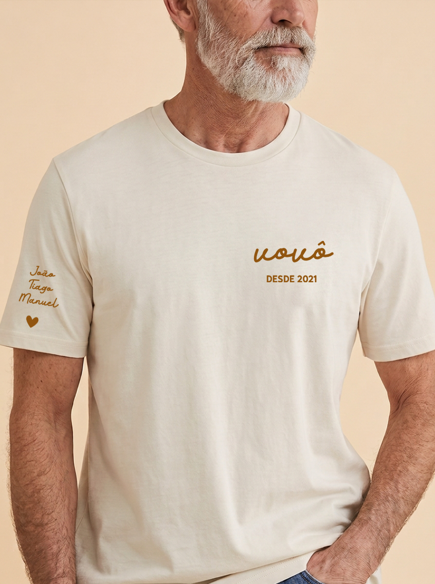 Camiseta Vovô com Data Estampada no Peito e Nomes na Manga